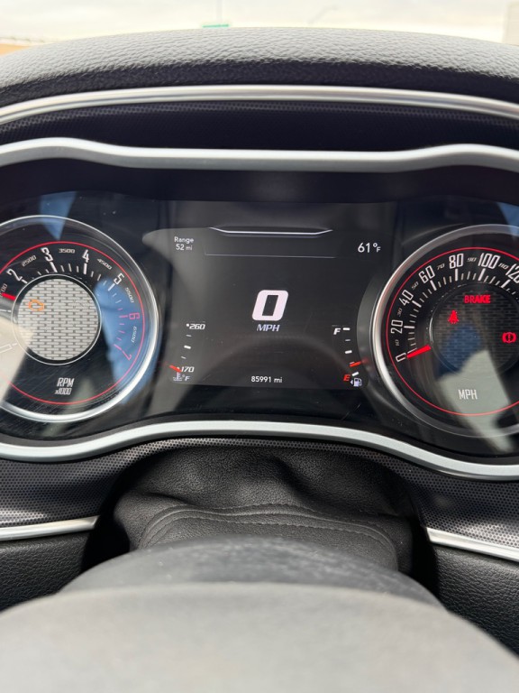 2017 Dodge Challenger Image 14