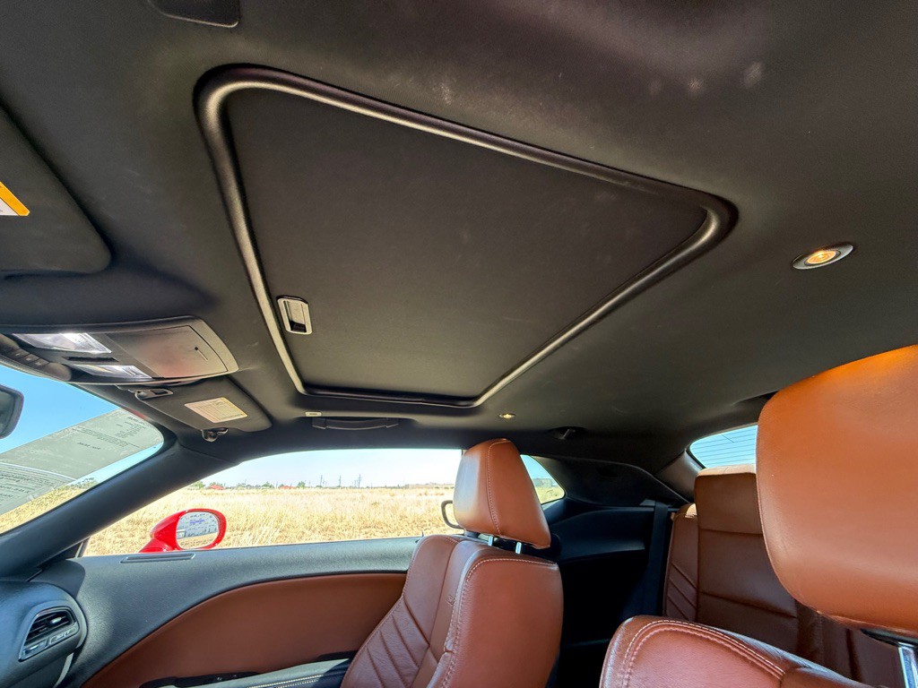 2017 Dodge Challenger Image 22