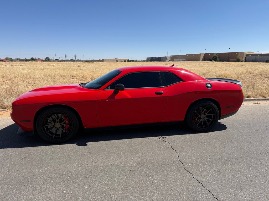2016 Dodge Challenger Image 3