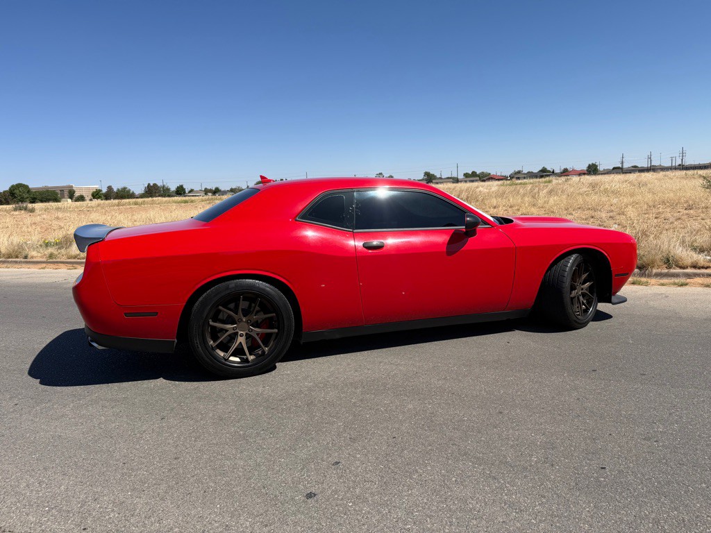 2016 Dodge Challenger Image 5
