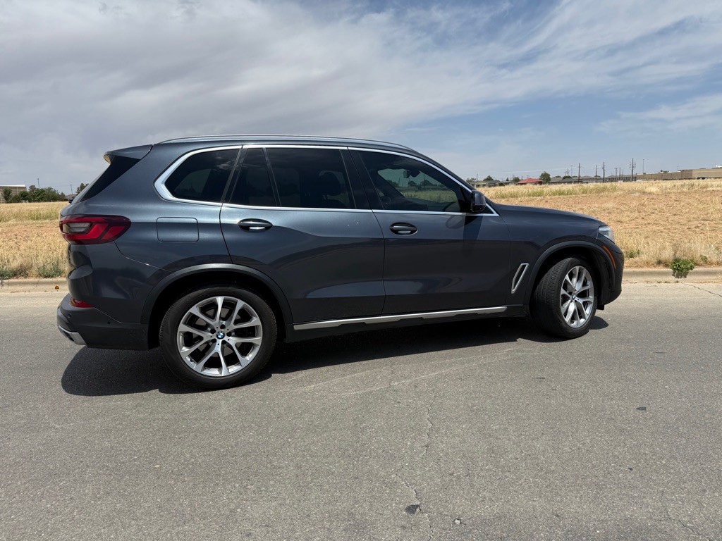 2021 BMW X5 Image 3