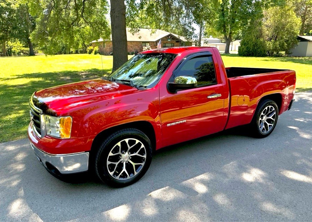2011 GMC Sierra Image 9