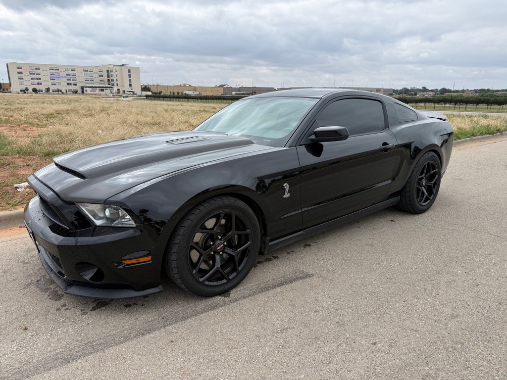 2012 Ford Mustang Image 10