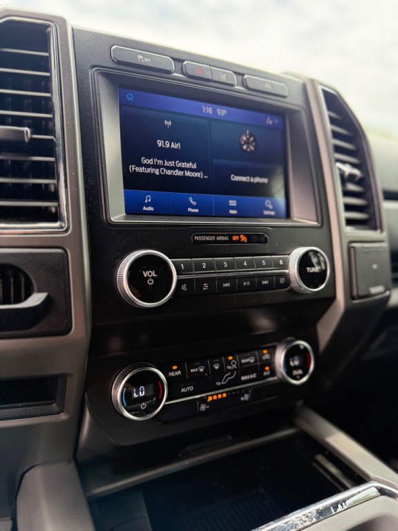 2021 Ford Expedition Image 8