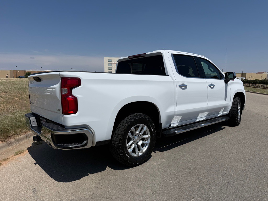2023 Chevrolet Silverado 1500 Image 6