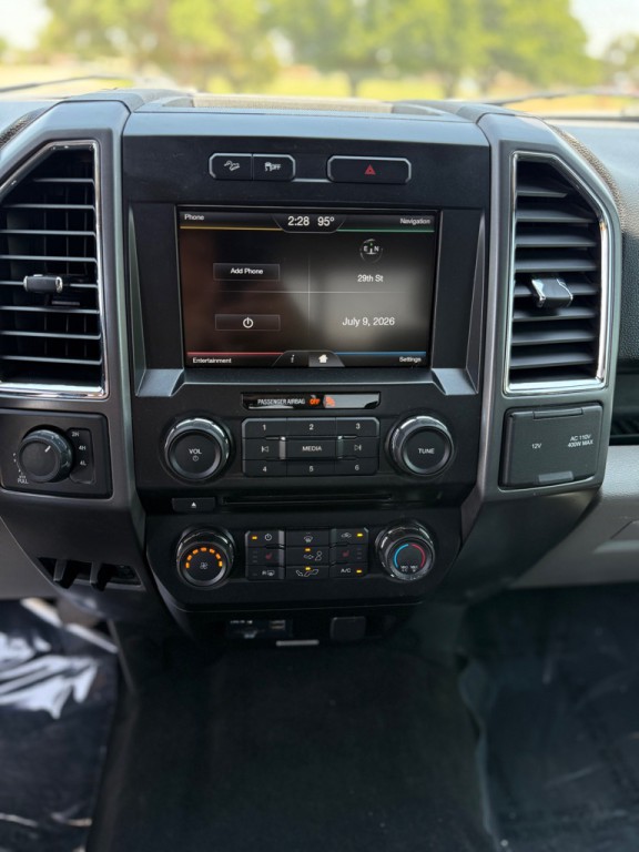 2015 Ford F-150 Image 8
