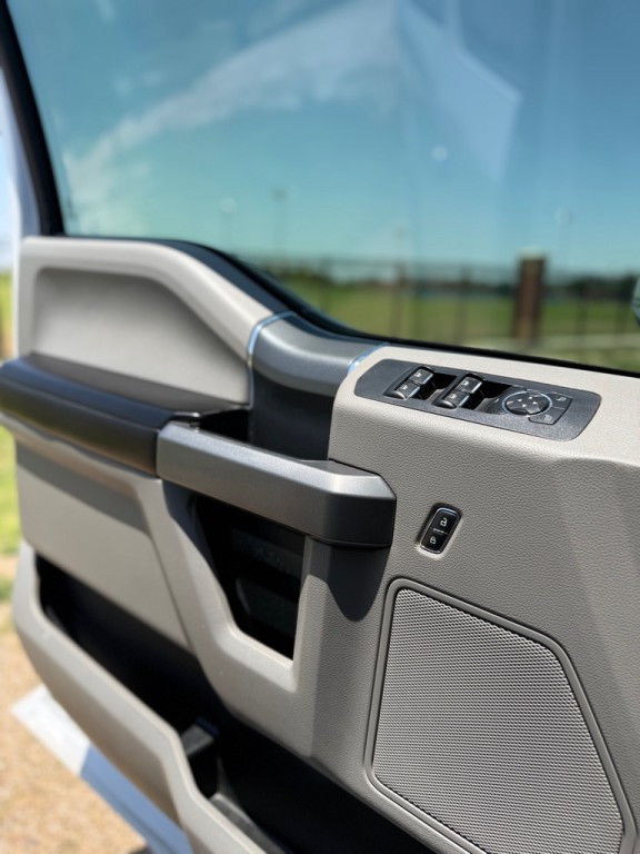 2015 Ford F-150 Image 10