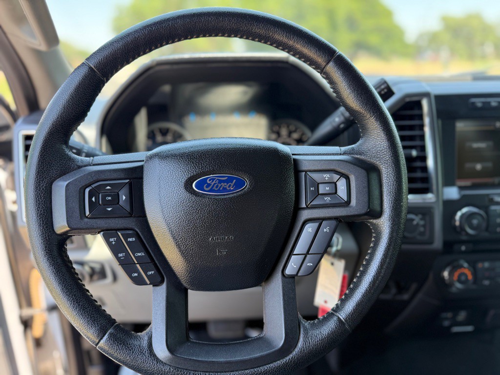 2015 Ford F-150 Image 11