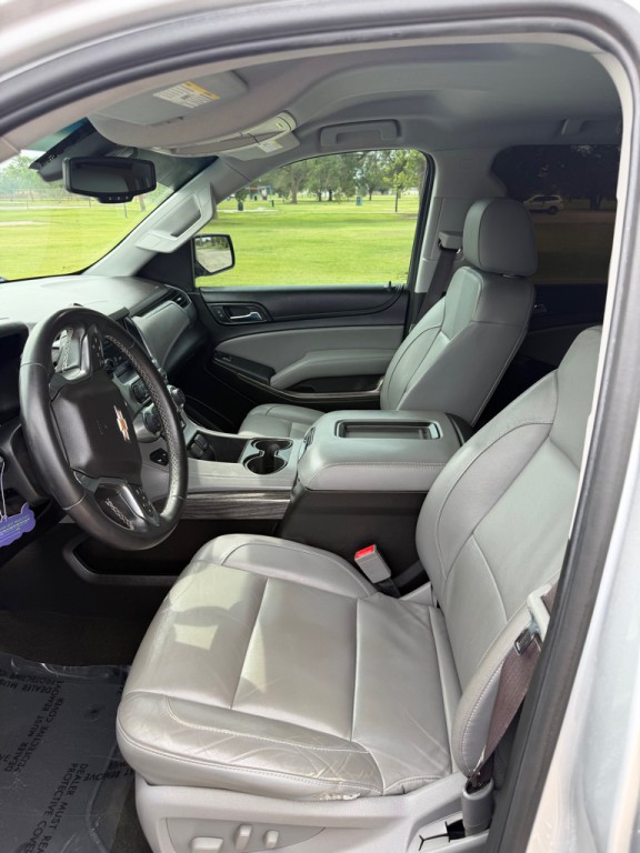 2017 Chevrolet Tahoe Image 3
