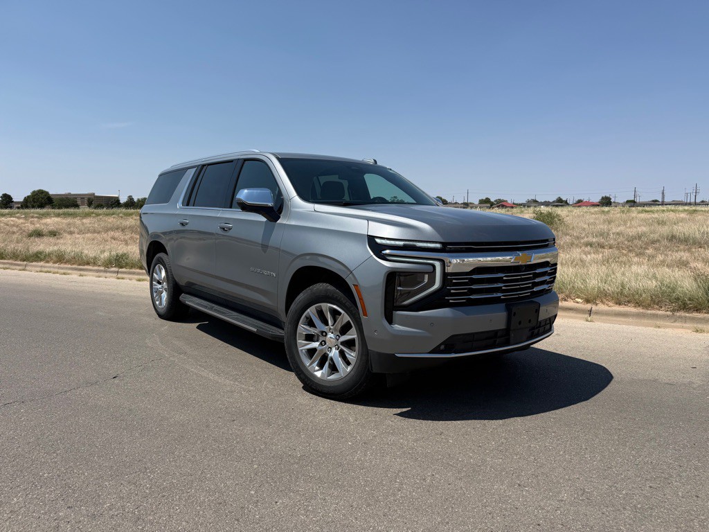 2025 Chevrolet Suburban Image 5