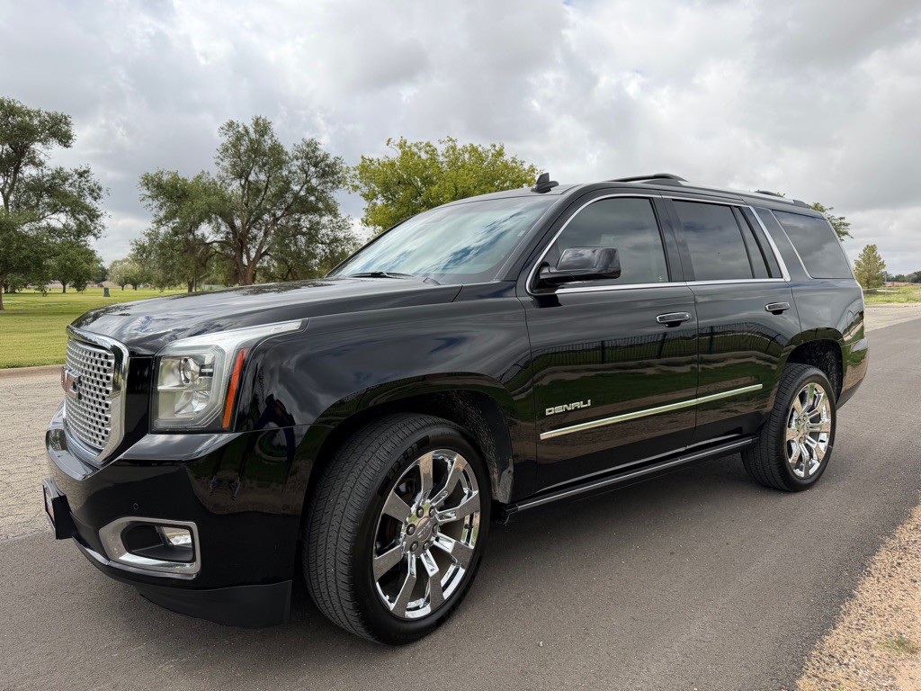 2015 GMC Yukon Image 3