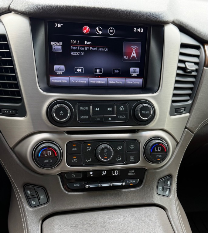 2015 GMC Yukon Image 12