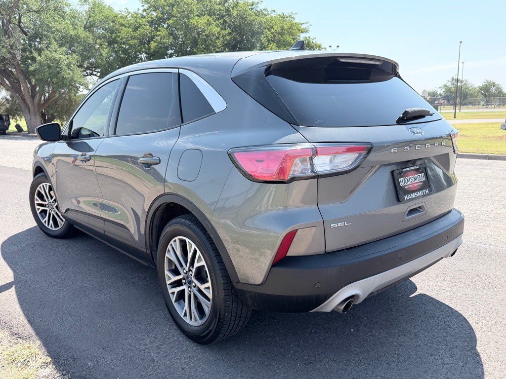 2022 Ford Escape Image 5