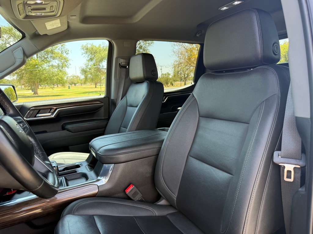 2024 Chevrolet Silverado 1500 Image 7