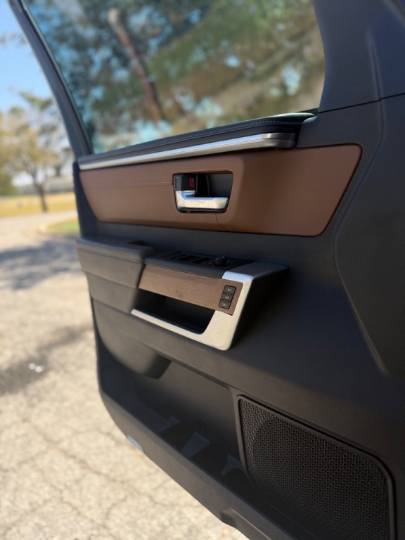 2025 Toyota Tundra Image 12