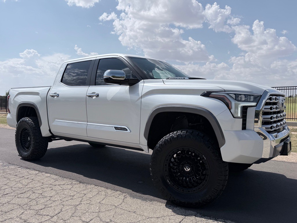 2024 Toyota Tundra Image 8