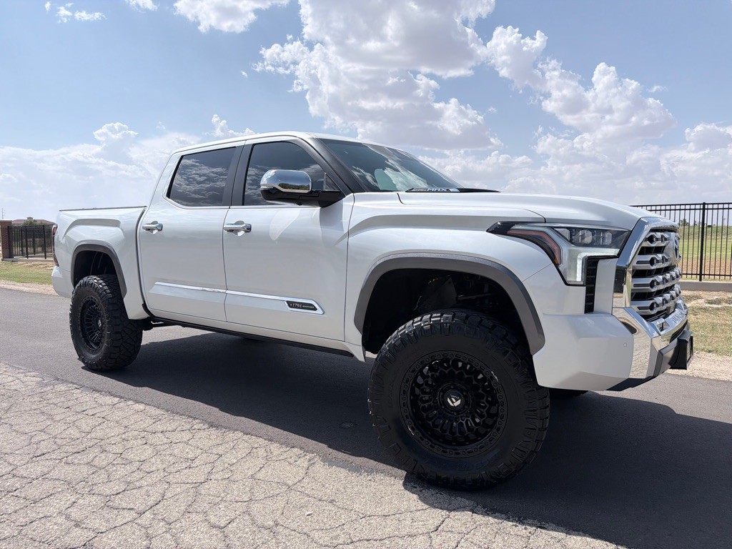 2024 Toyota Tundra Image 9
