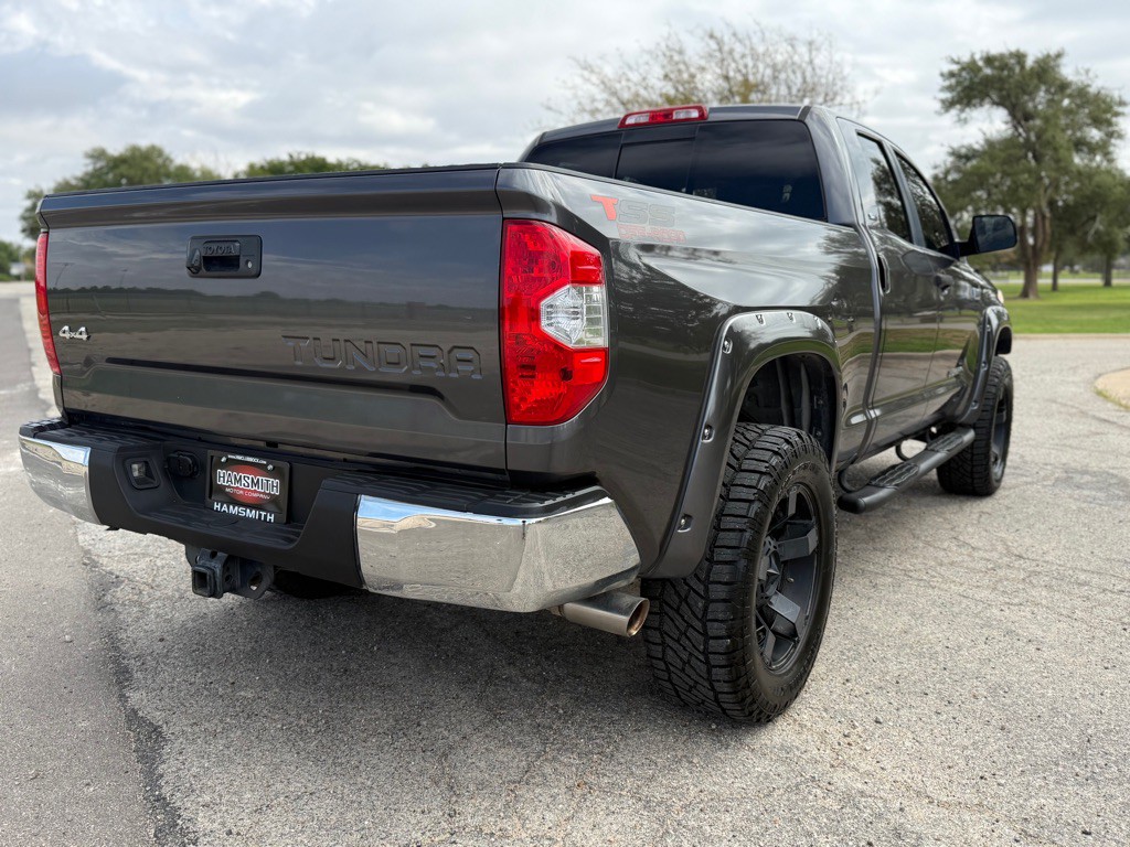 2015 Toyota Tundra Image 3