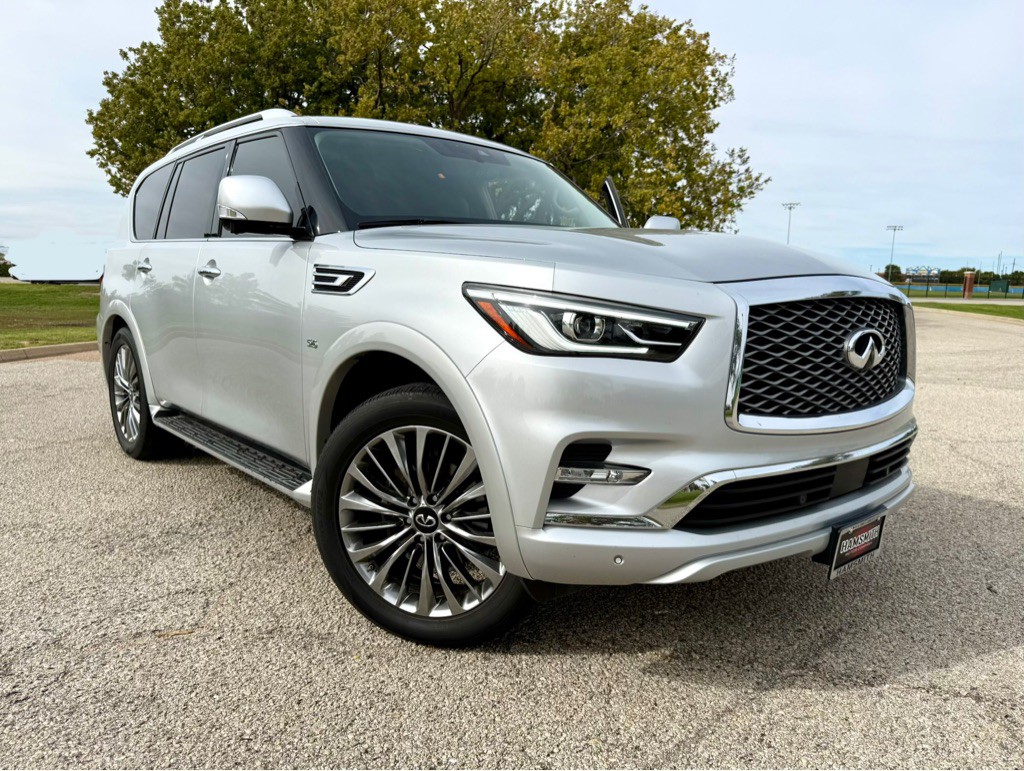 2018 INFINITI QX80 Image 2