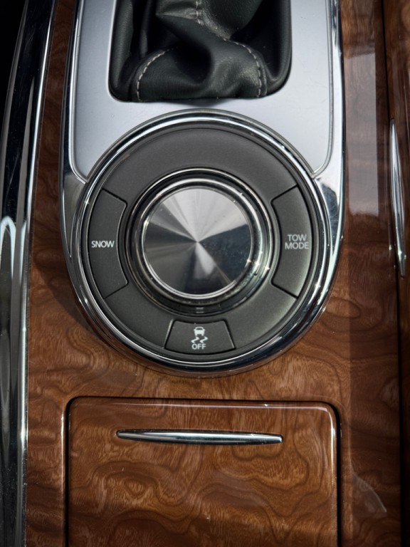 2018 INFINITI QX80 Image 4