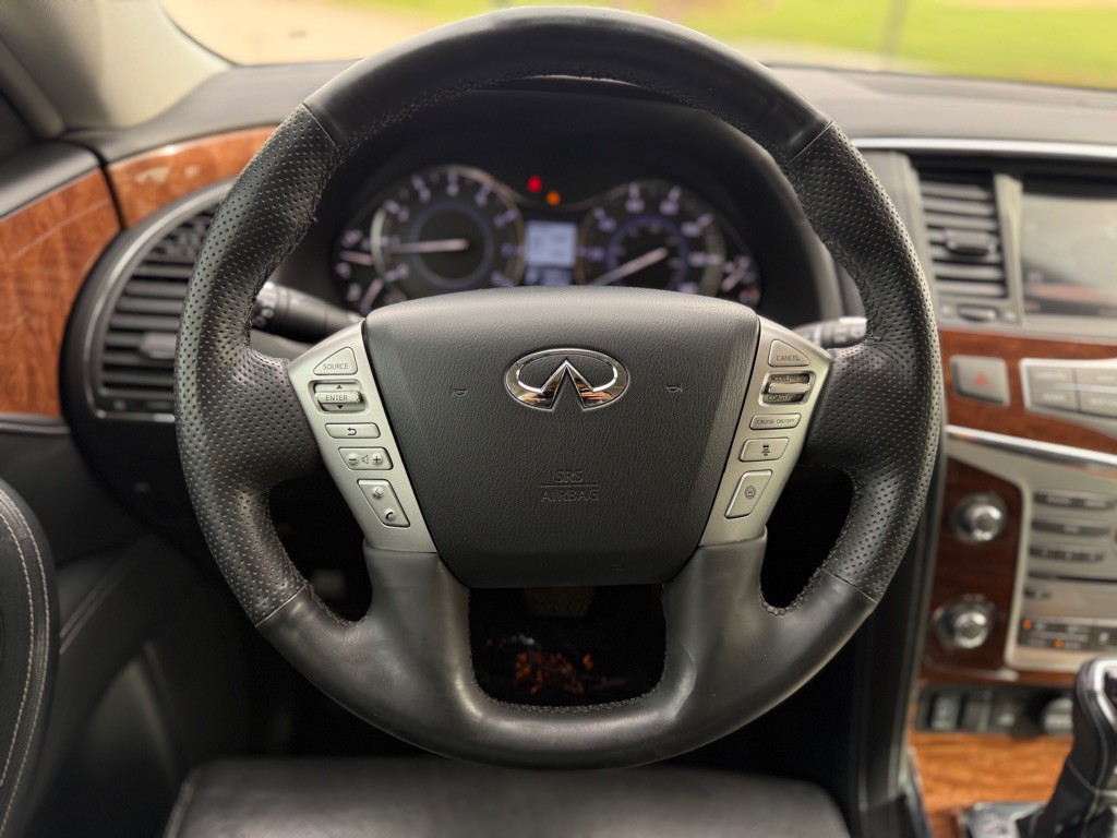 2018 INFINITI QX80 Image 7