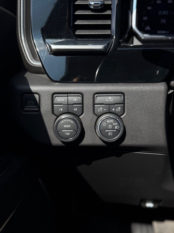2022 Chevrolet Silverado 1500 Image 13