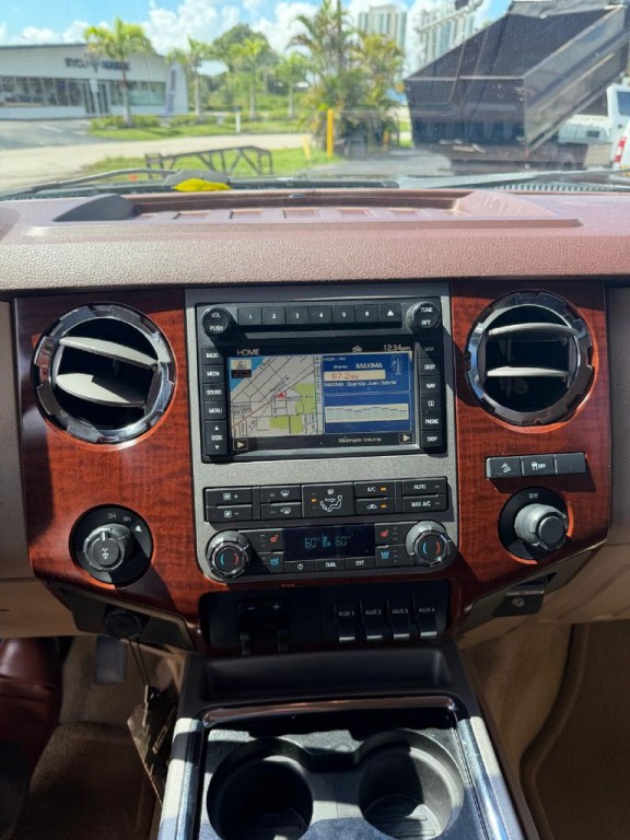 2012 Ford F-250 Image 4