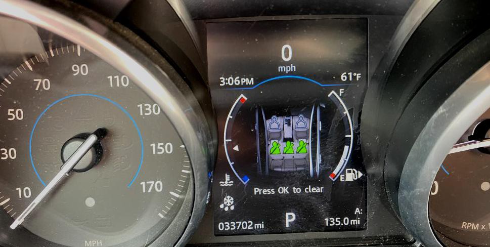 2017 Jaguar XE Image 16