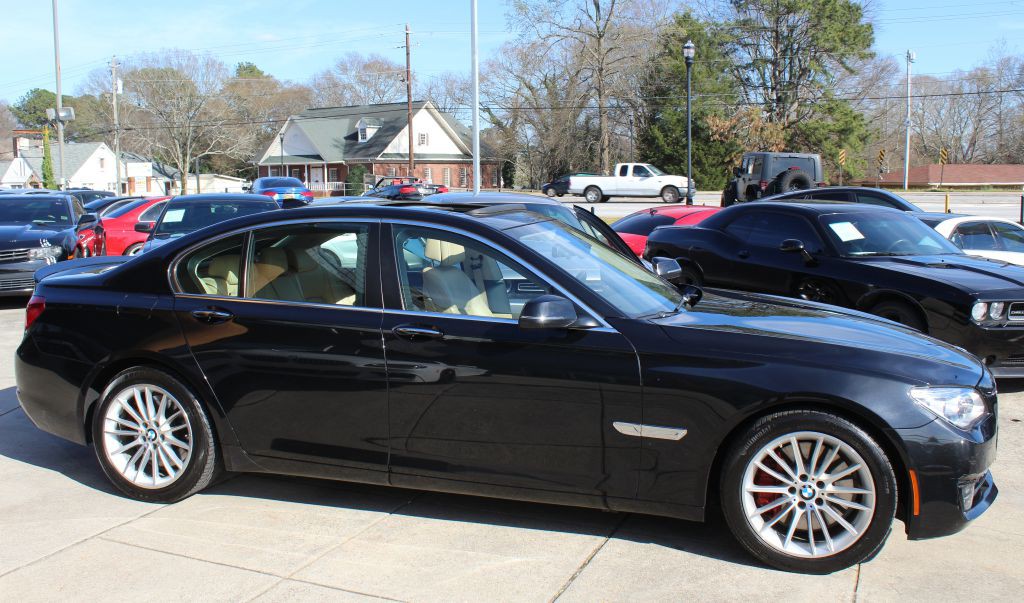 2014 BMW 7 Series Image 5
