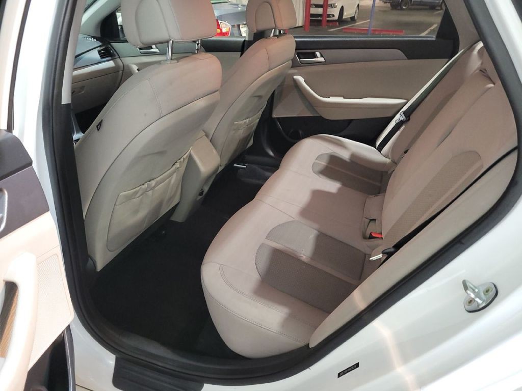 2017 Hyundai Sonata Image 11