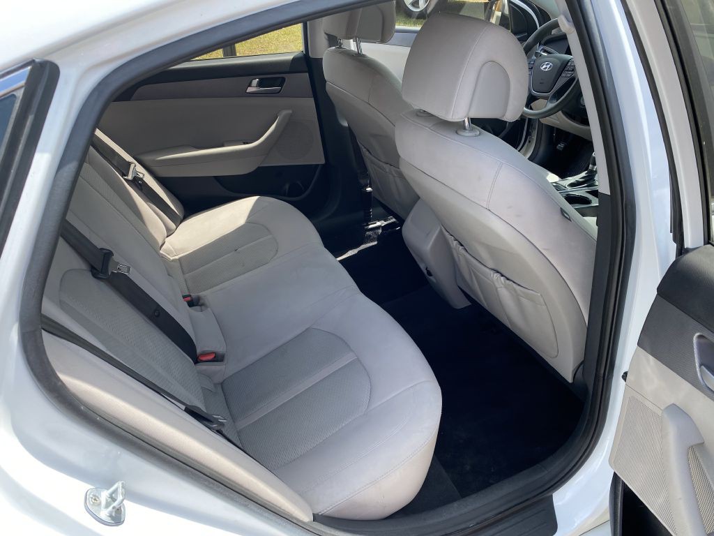 2017 Hyundai Sonata Image 12