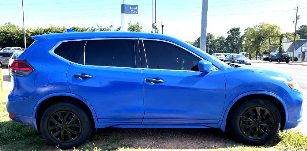 2017 Nissan Rogue Image 8