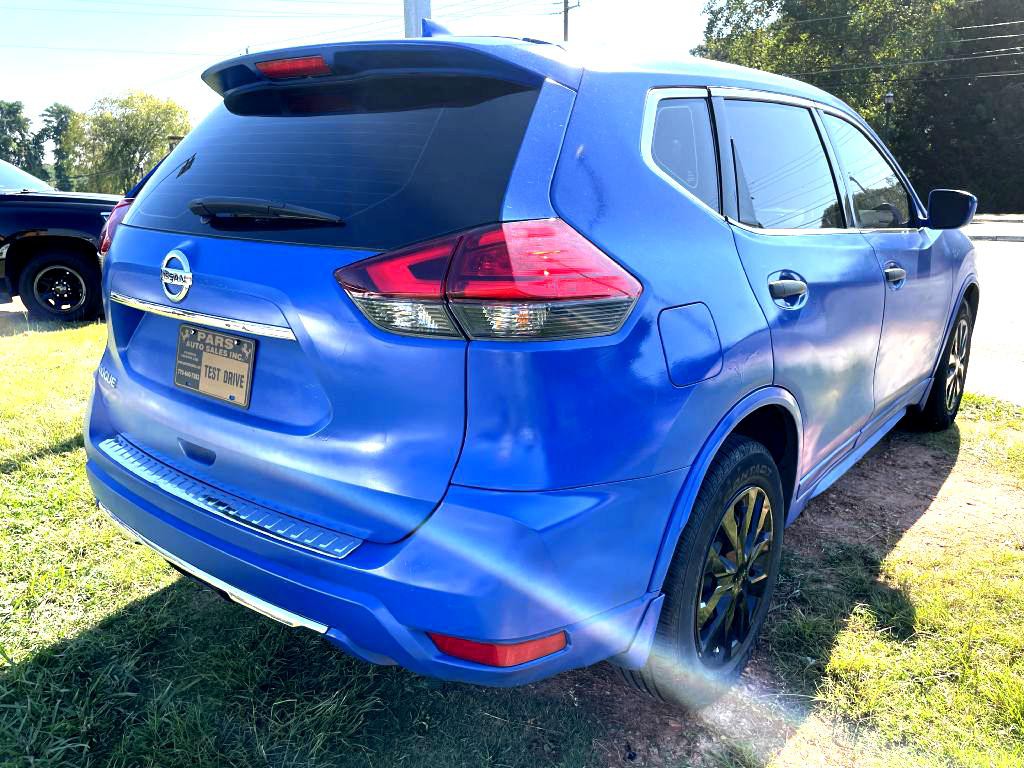 2017 Nissan Rogue Image 9