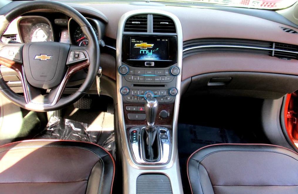 2013 Chevrolet Malibu Image 10
