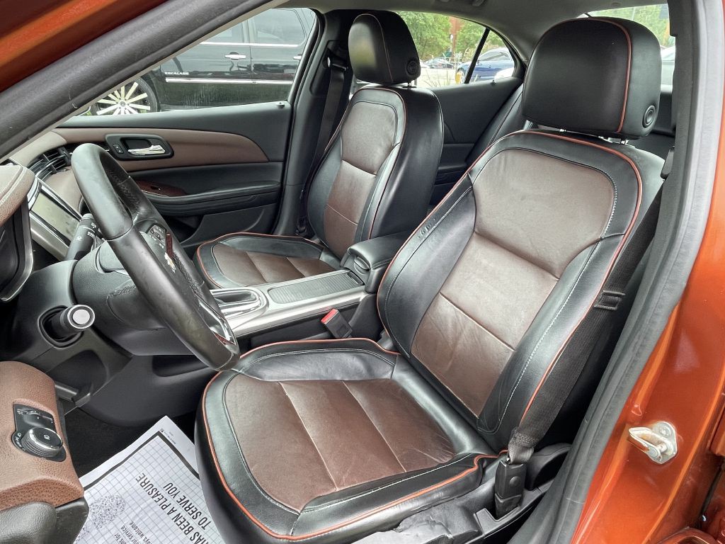 2013 Chevrolet Malibu Image 16