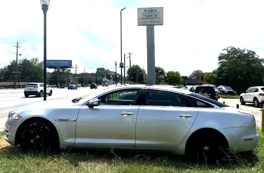 2014 Jaguar XJ Image 5