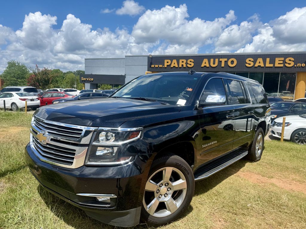 2017 Chevrolet Suburban Image 17