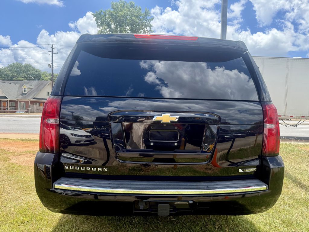 2017 Chevrolet Suburban Image 42