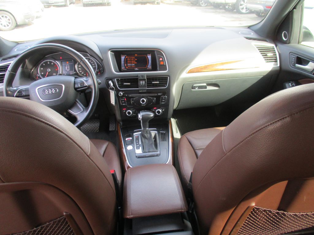 2015 Audi Q5 Image 16