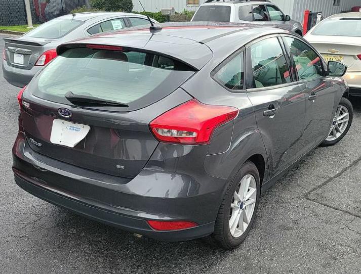 2017 Ford Focus Image 5