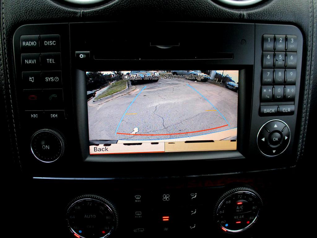 2012 Mercedes-Benz GL-Class Image 16