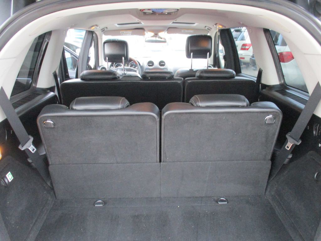 2012 Mercedes-Benz GL-Class Image 17
