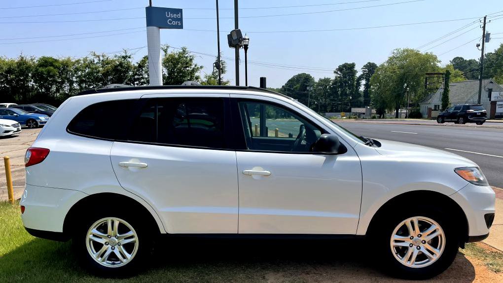2012 Hyundai Santa Fe Image 17