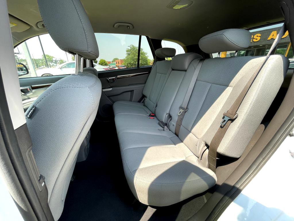 2012 Hyundai Santa Fe Image 23