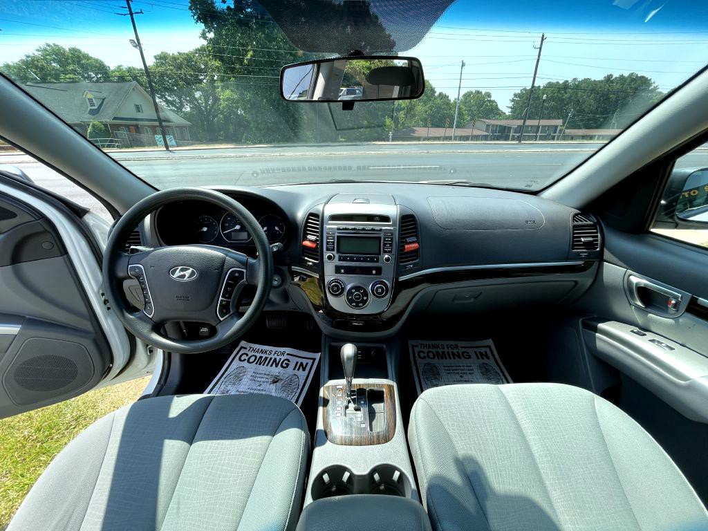2012 Hyundai Santa Fe Image 25