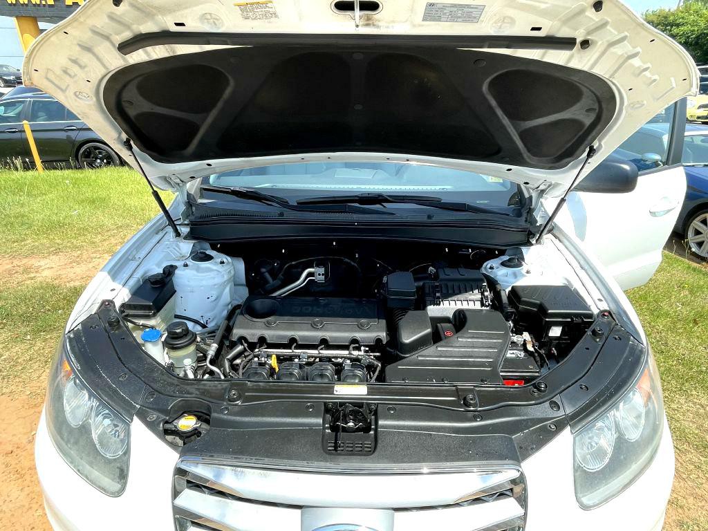 2012 Hyundai Santa Fe Image 28