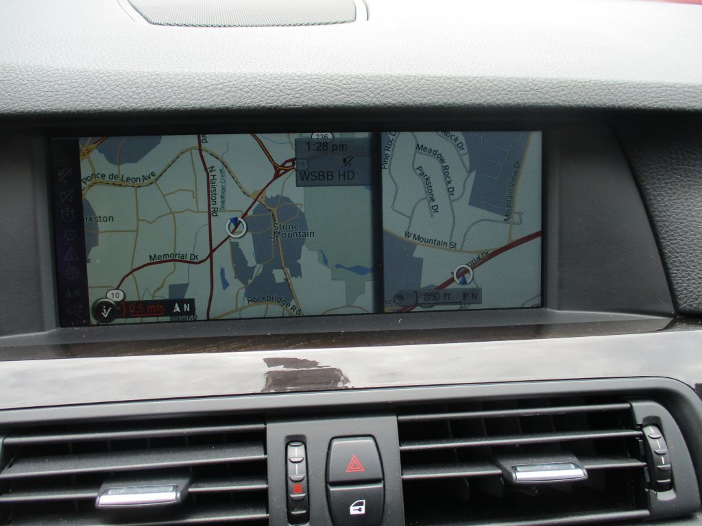 2011 BMW 5 Series Image 14