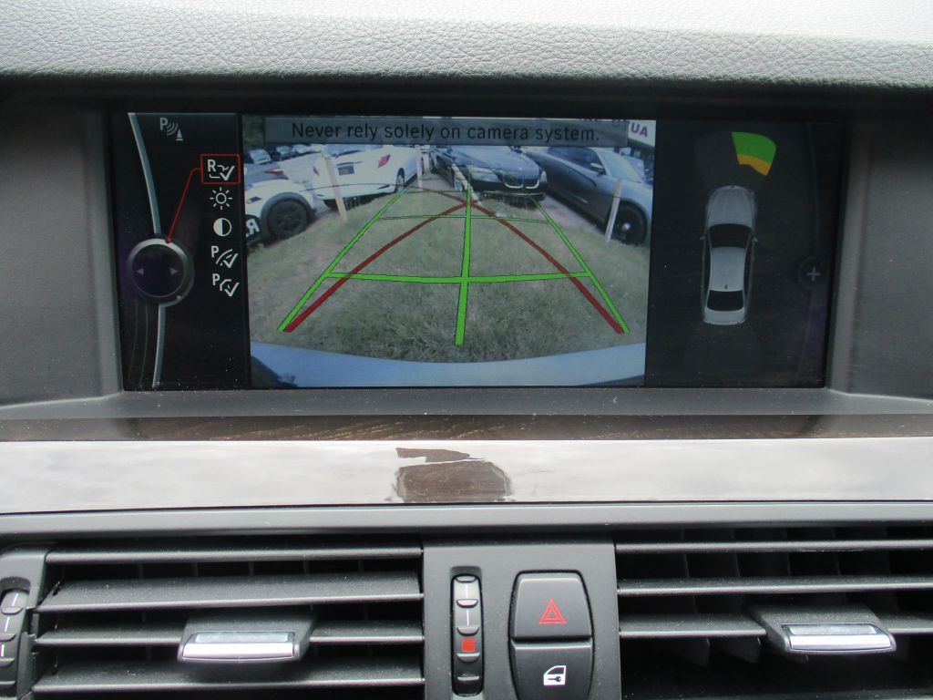 2011 BMW 5 Series Image 15