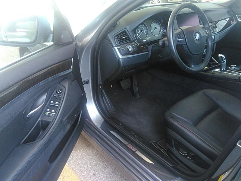 2011 BMW 5 Series Image 16