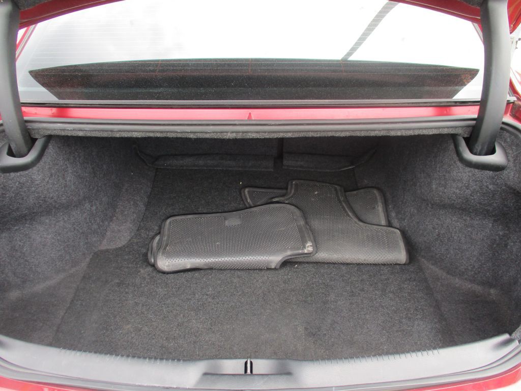 2011 BMW 5 Series Image 18